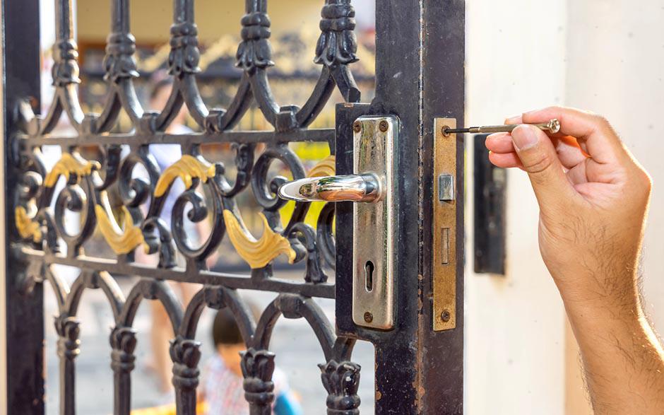 changer serrure porte entrée Villepinte